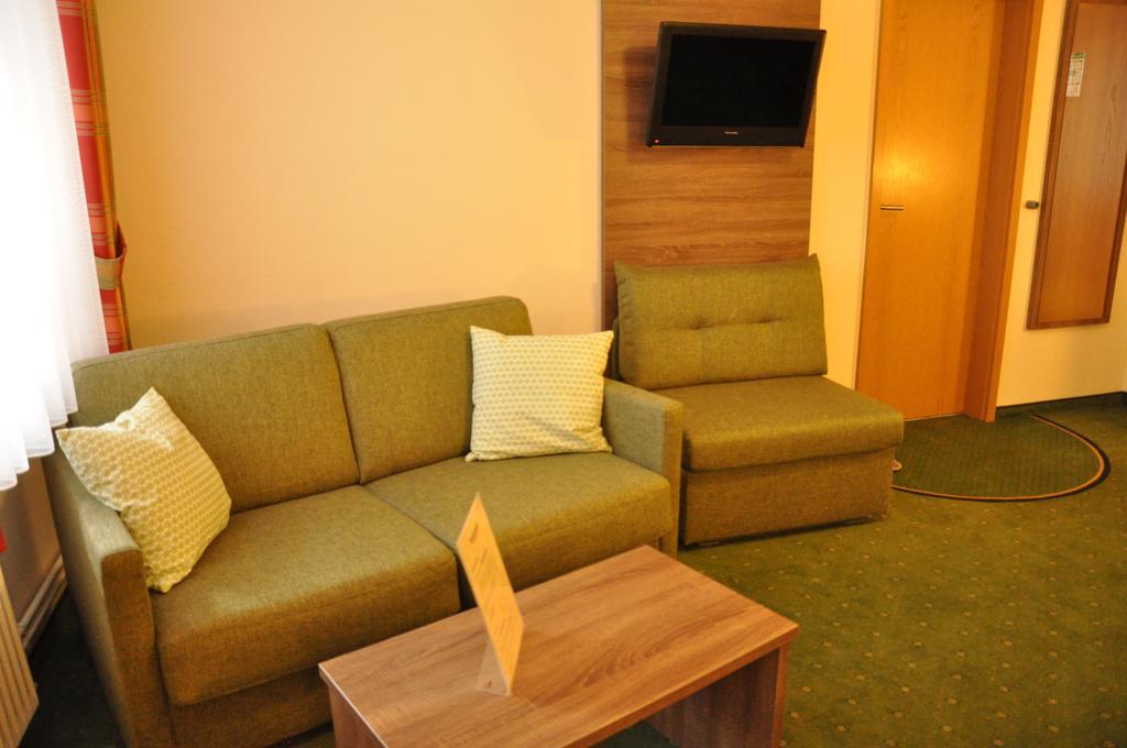 Hotel Schuetzenhof Ahlerstedt Esterno foto